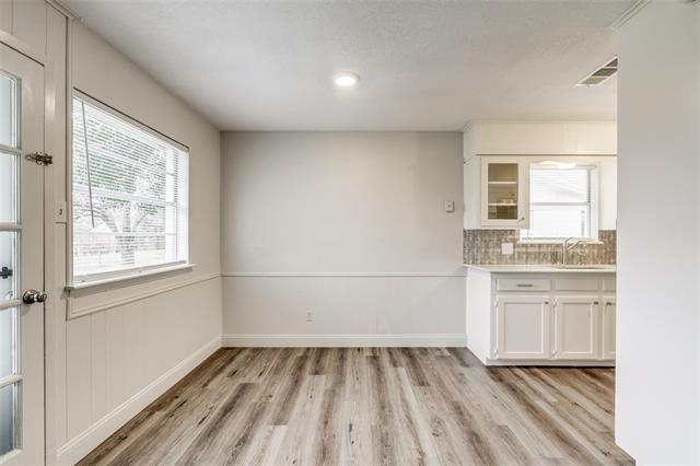 Foto del edificio - 213 Rolling Hills Dr