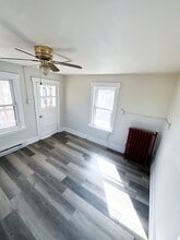 Building Photo - 428 Virginia Ave