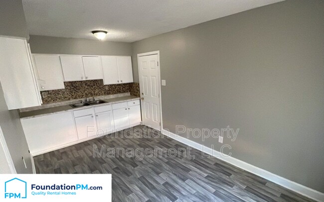 Foto del edificio - 4481 Sumners Wells Rd