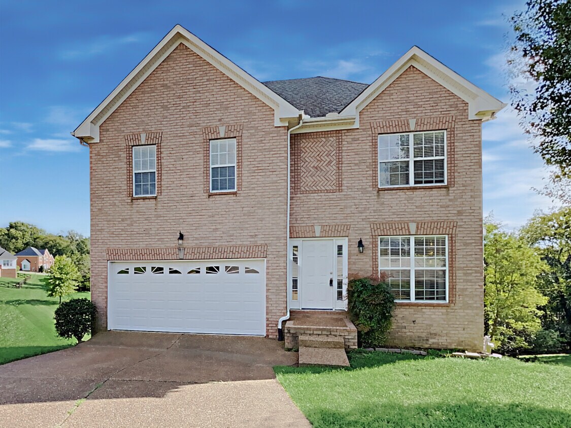 Primary Photo - 157 Walton Trace S
