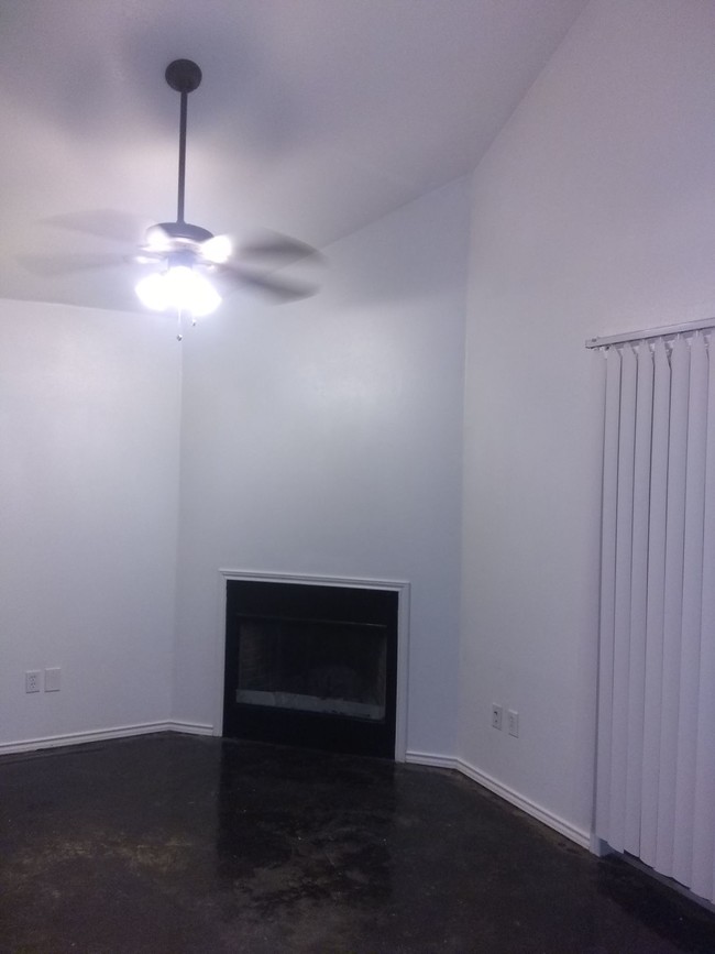 Building Photo - 41340 FM3159