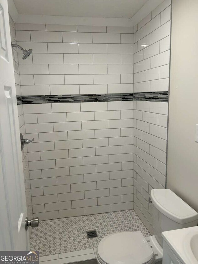 Foto del edificio - 219 W Oak St