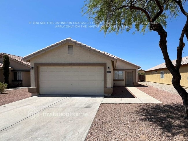 Building Photo - 12924 N Primrose St