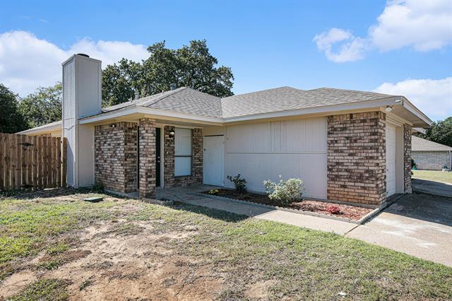 Foto principal - 2112 Windhurst Dr