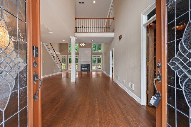 Foto del edificio - 1792 Bristol Farms Ct