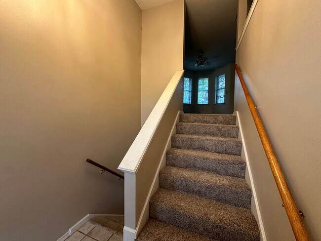 Foto del edificio - Welcome to this charming 3-bedroom, 2-bathroom home in Russellville, AR.