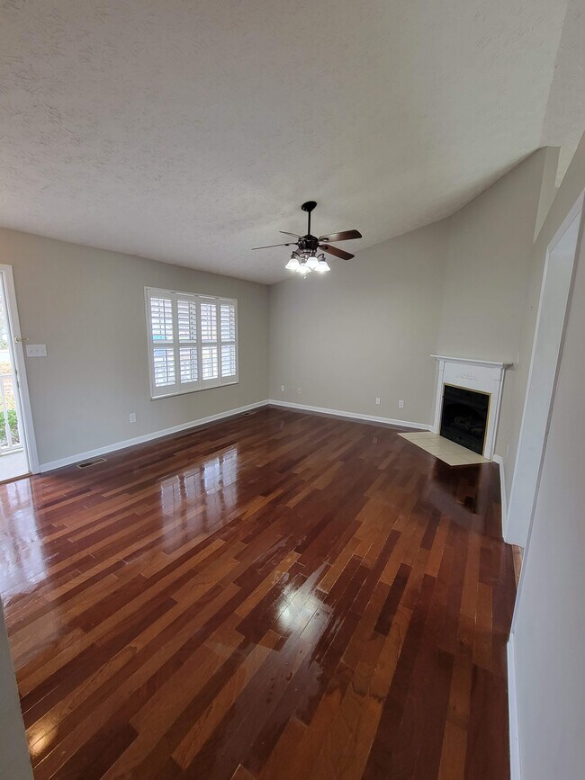 7328 Coatbridge Lane, Knoxville, TN 37924 House Rental in Knoxville