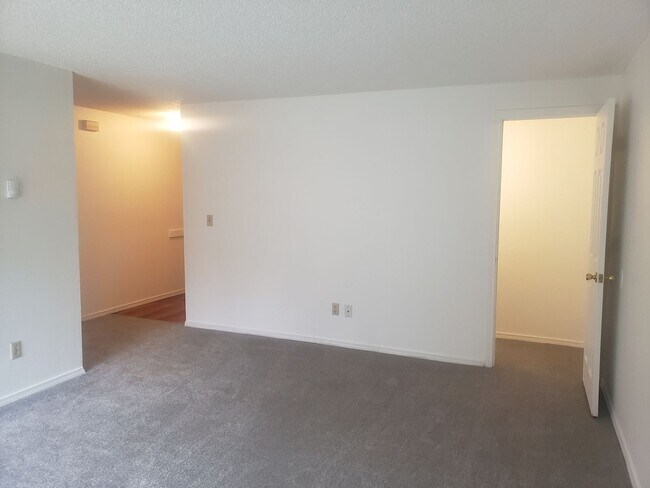 Foto del edificio - Great duplex in Gresham! rentalsc21.com