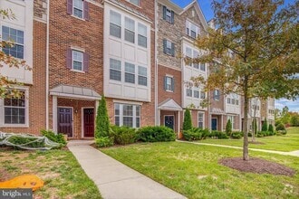 Building Photo - 44087 Vaira Terrace