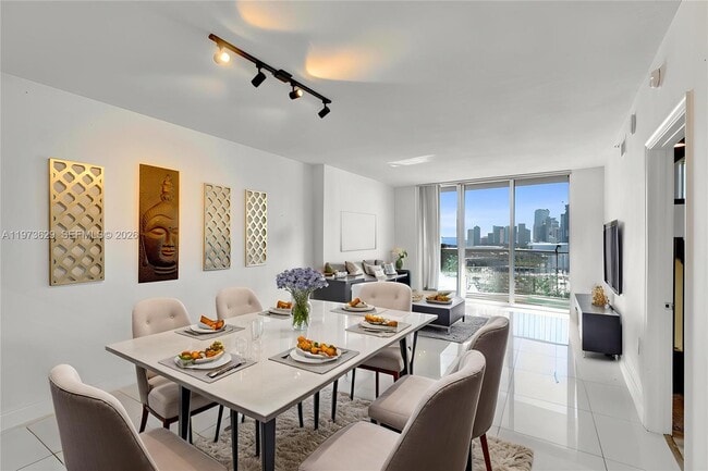 Foto del edificio - 1750 N Bayshore Dr