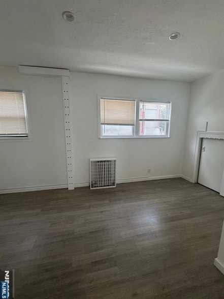 Photo - 29 Kingsland St House