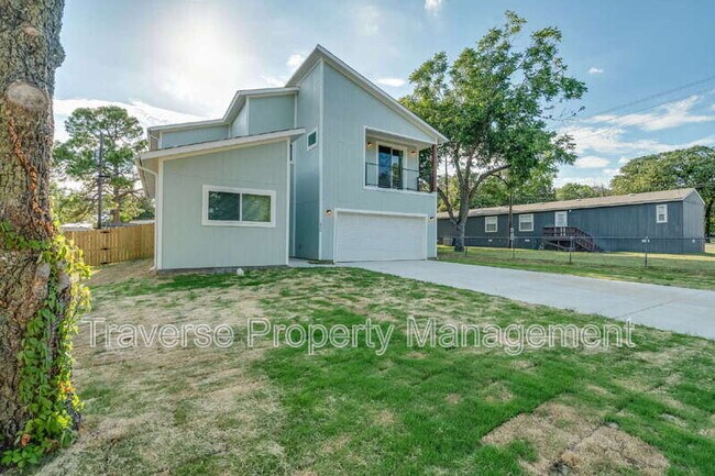 Foto del edificio - 1855 Highland Dr E