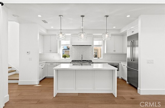 Building Photo - 709 Marigold Ave
