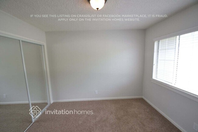 Foto del edificio - 7153 Bradford Ave