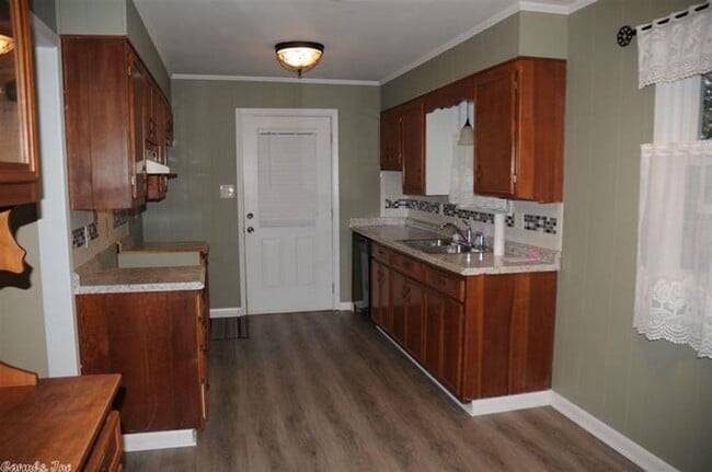 Building Photo - 1412 Forrest Dr