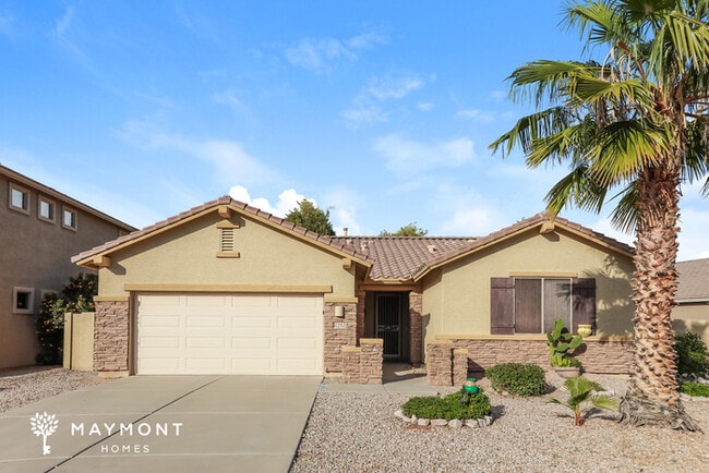 Building Photo - 11252 E Shelley Ave