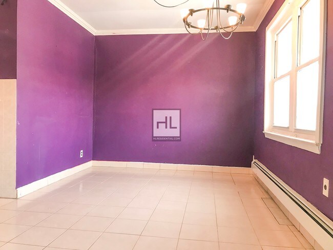 Foto del edificio - 2512 Hoyt Ave S