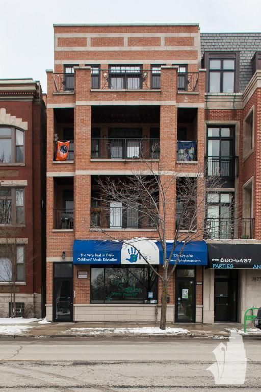 Building Photo - 3829 N Southport Ave
