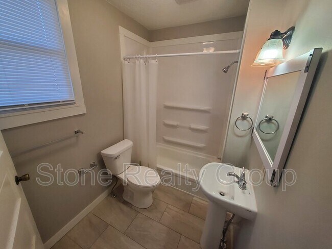 Foto del edificio - 1201 S 7th St