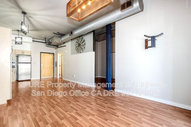 Building Photo - 777 Sixth Ave