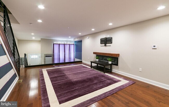 Foto del edificio - 6225 Osage Ave