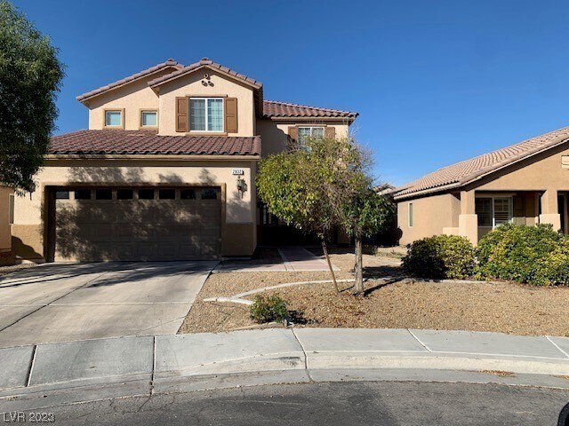 Foto principal - 2832 Woodland Park Ave