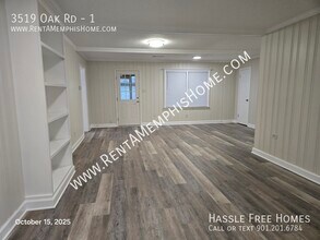 Building Photo - 3519 Oak Rd