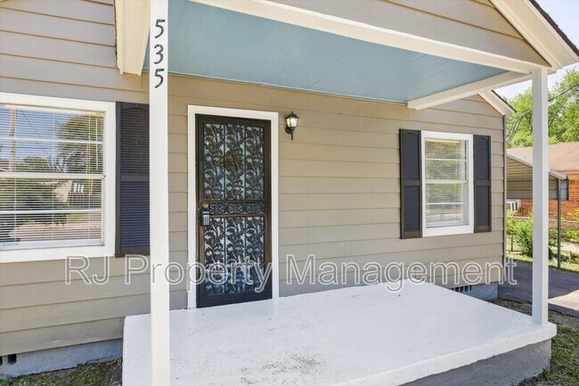 Building Photo - 535 Gilleas Rd