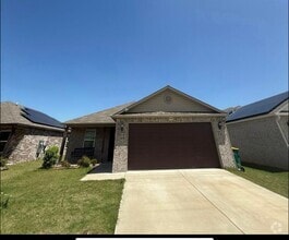 Building Photo - 8700 Northwood Creek Dr