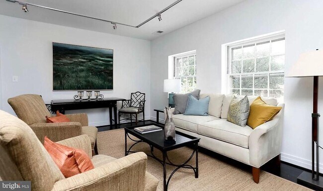 Foto del edificio - 3246 N St NW