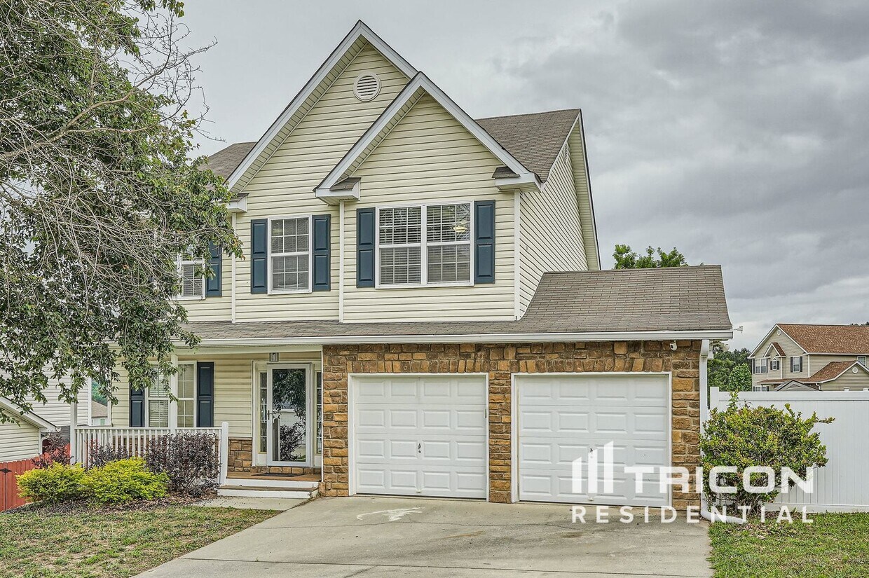 Foto principal - 7200 Sanctuary St