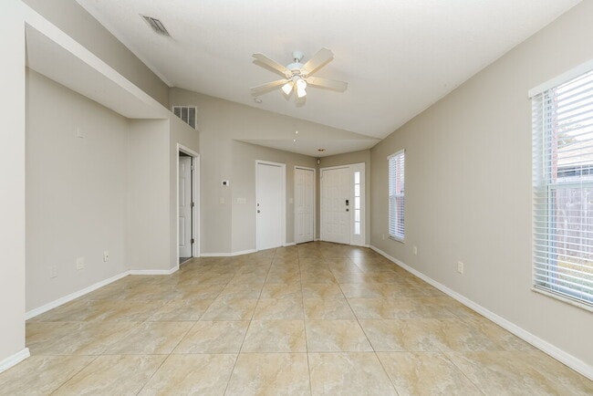 Foto del edificio - 22446 Crows Nest Ct