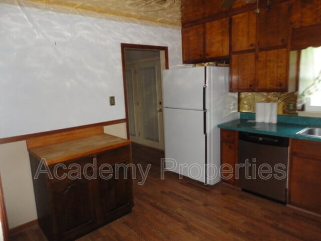 Foto del edificio - 1417 Pennel Dr