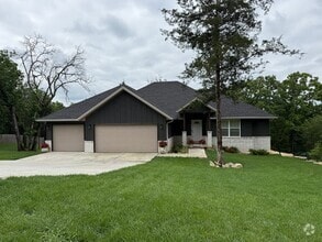 Building Photo - 365 Timberlake Rd