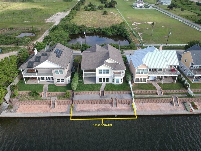 Building Photo - 10513 Schaper Rd