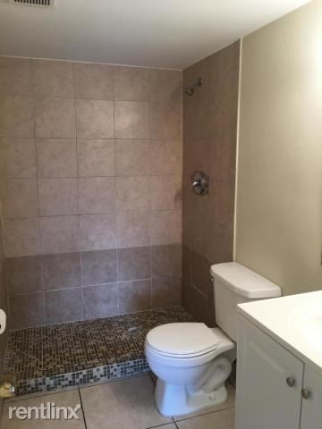 Building Photo - 2 br, 2 bath  - 409 Executive Center Dr