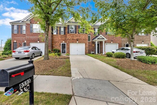 Foto del edificio - 9598 Walkers Glen Dr NW