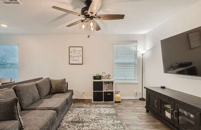 Foto del edificio - 9622 Hayden Sedge