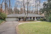 Foto principal - 4601 Club Cir NE