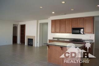 Foto del edificio - 41098 Dover Ct