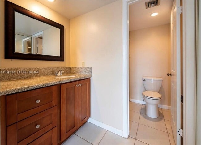 Building Photo - 1520 Whitehall Dr