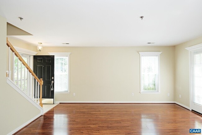 Building Photo - 3400 Moubry Ln