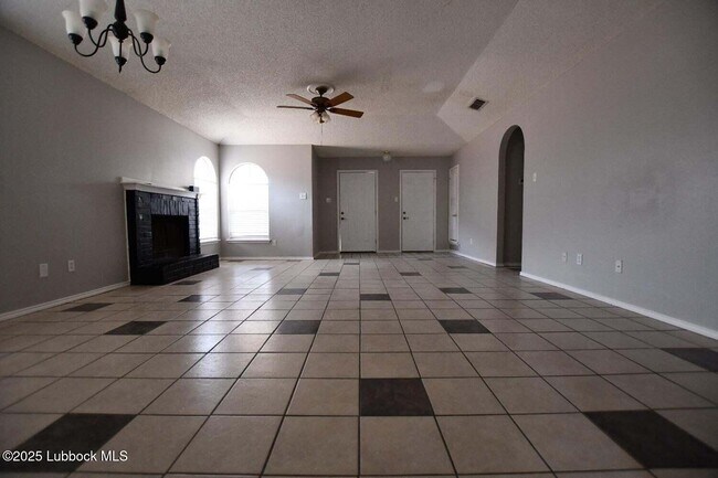 Foto del edificio - 6114 6th St