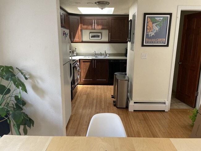 Building Photo - Fabulous location, unique Two Bedroom with updates! (Pearl)