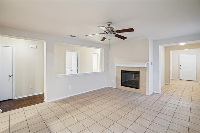 Building Photo - 9120 Sun Haven Way
