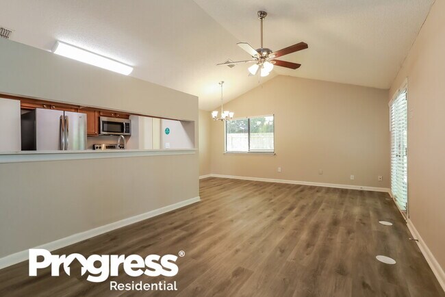 Foto del edificio - 6847 Coralberry Ln