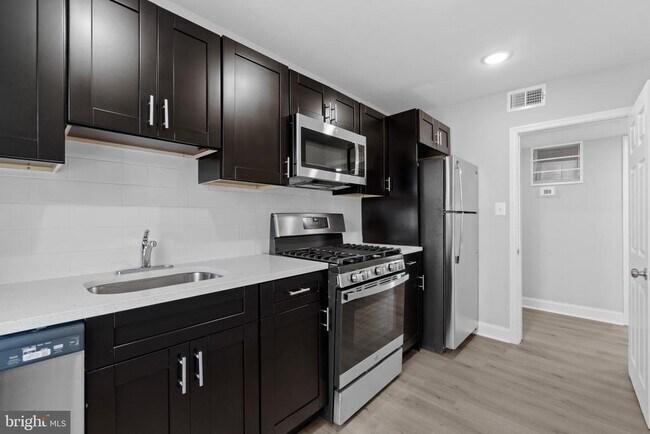 Foto del edificio - 2939 Yorkway