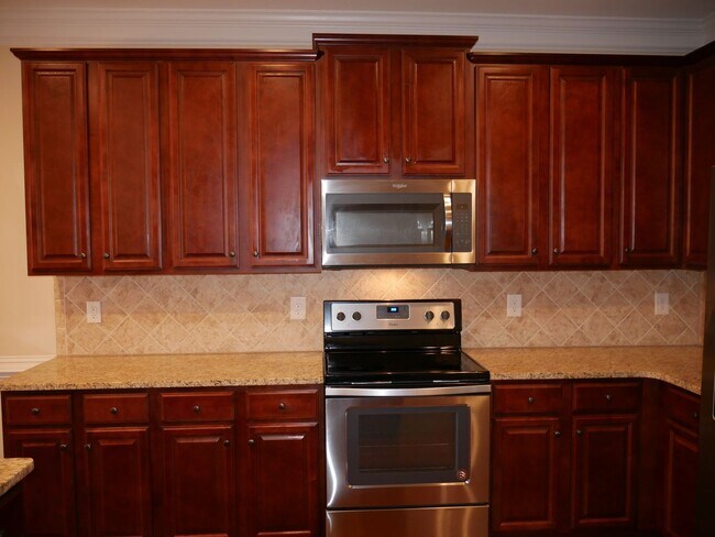 Building Photo - 1132 Augustine Heights Dr