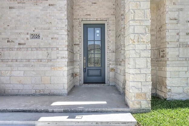 Building Photo - 7026 Adcote Dr