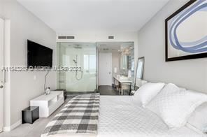 Foto del edificio - 3 br, 2.5 bath Condo - 1100 Biscayne Blvd ...